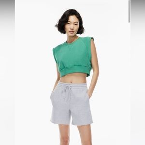 TNA cozy fleece 6” sweatshorts
